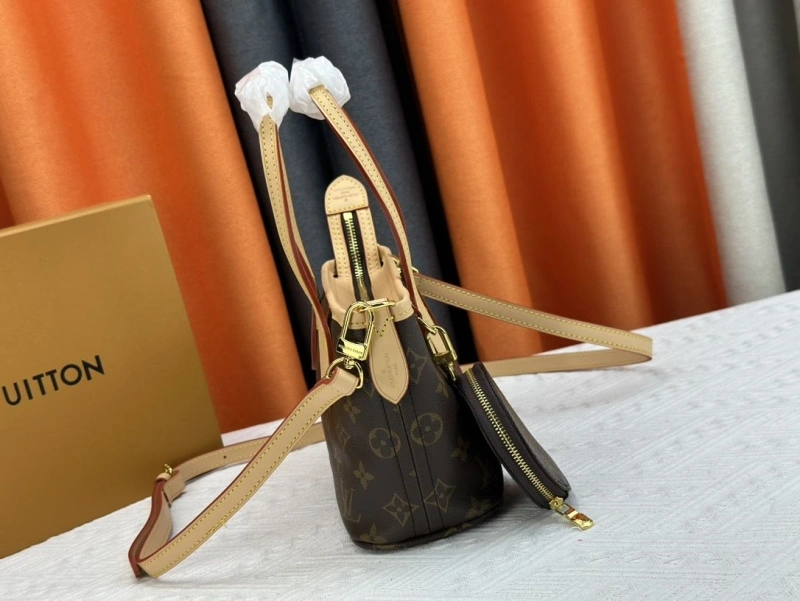 Comfortable LX Top Handle Bags 24782