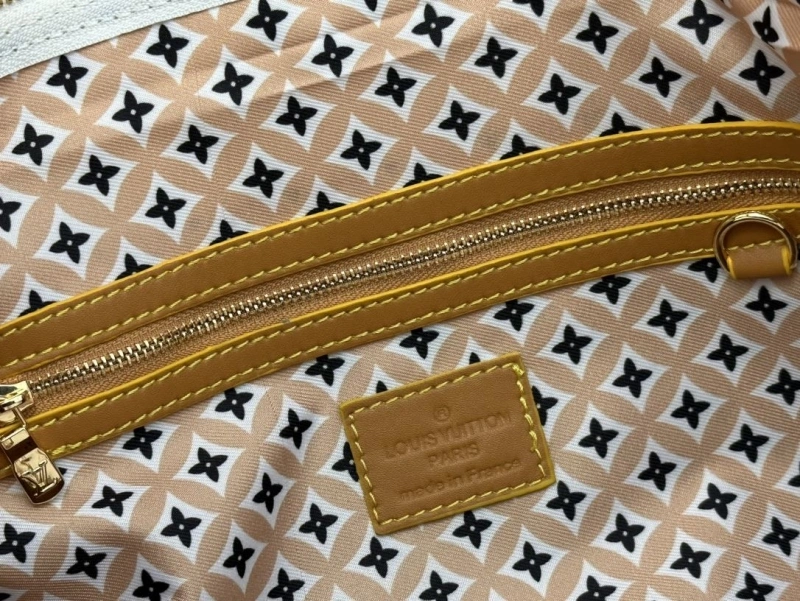 Reliable LX Travel Bags 24695