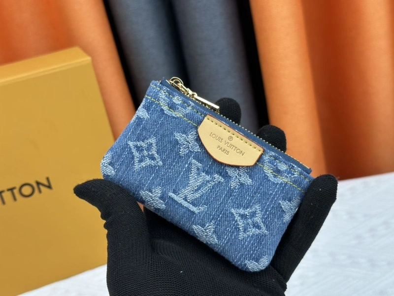 LX Wallets Comfortable 24644