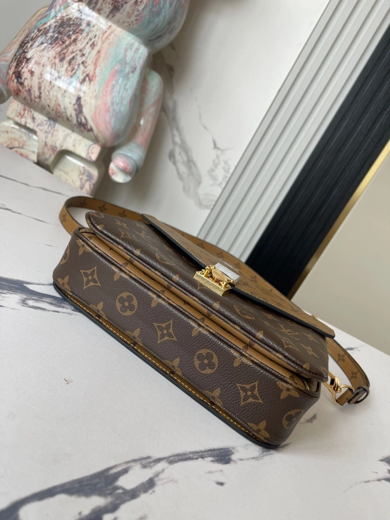 Versatile LX Satchel bags 25185