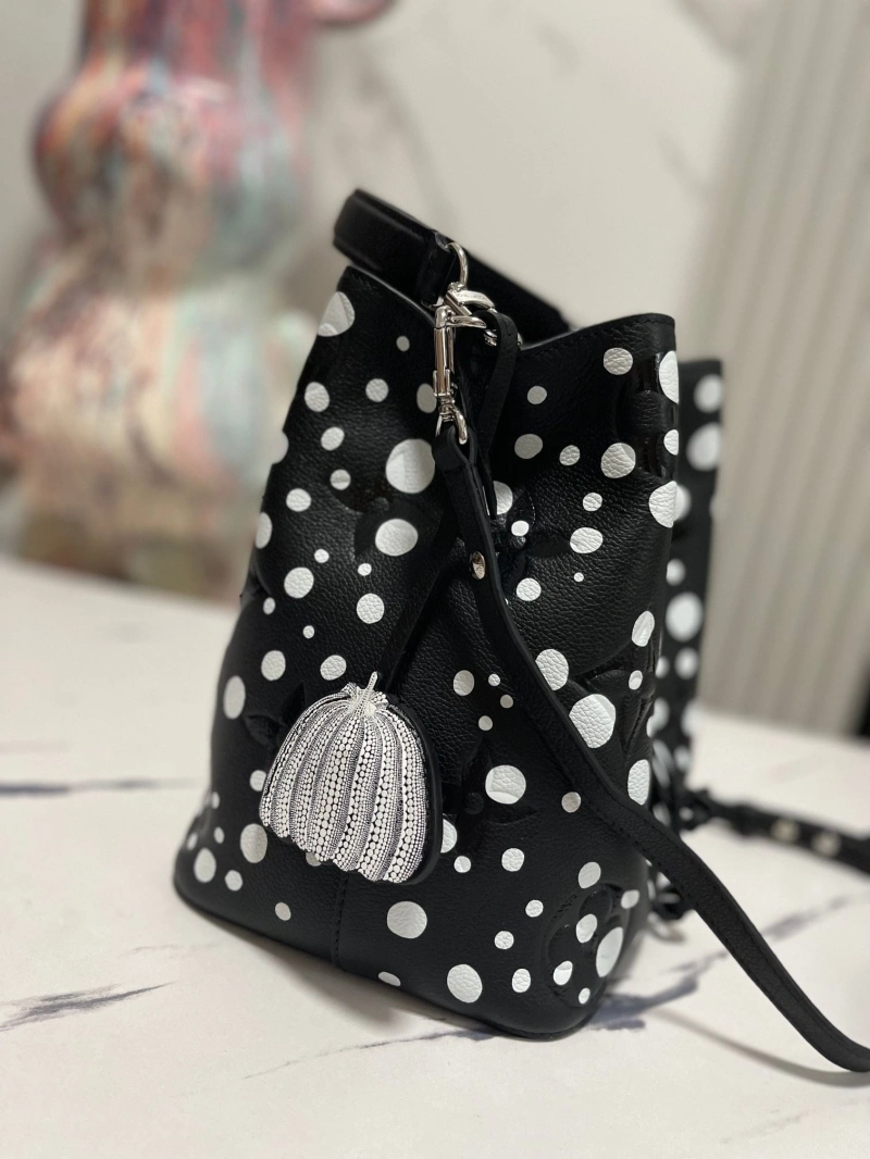 LX Bucket Bags Efficient 25368