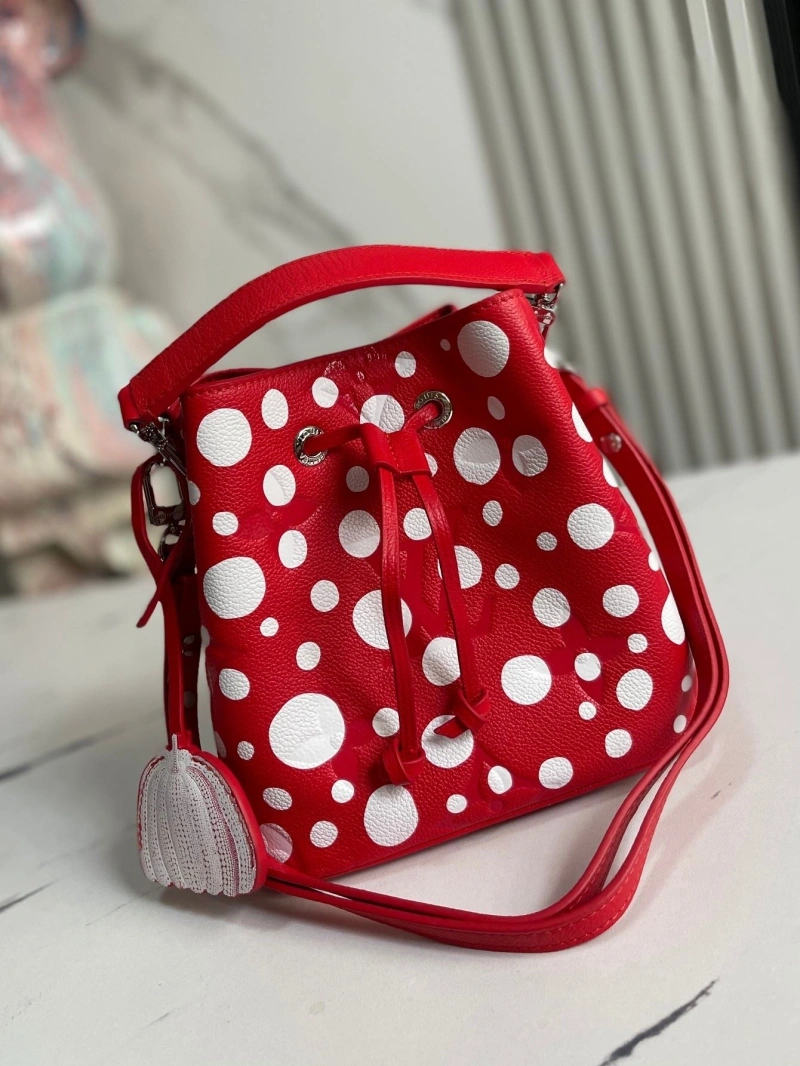 Efficient LX Bucket Bags 25370
