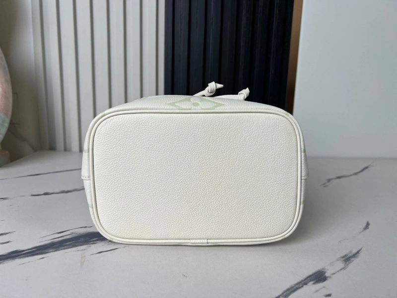 Modern LX Bucket Bags 25369