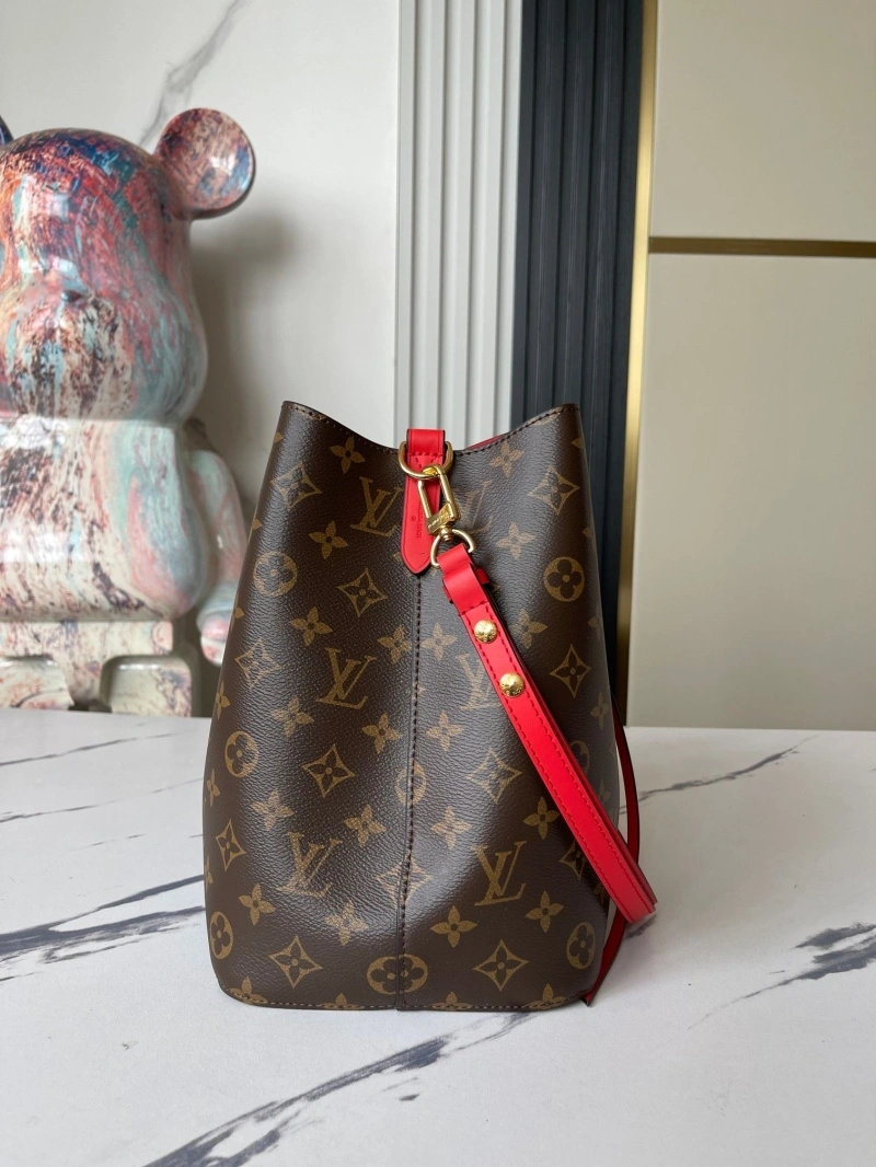 StreetReady LX Bucket Bags 25362