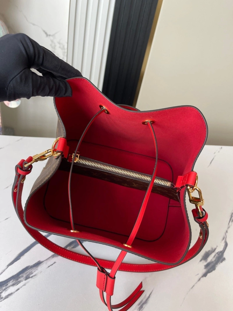 StreetReady LX Bucket Bags 25362