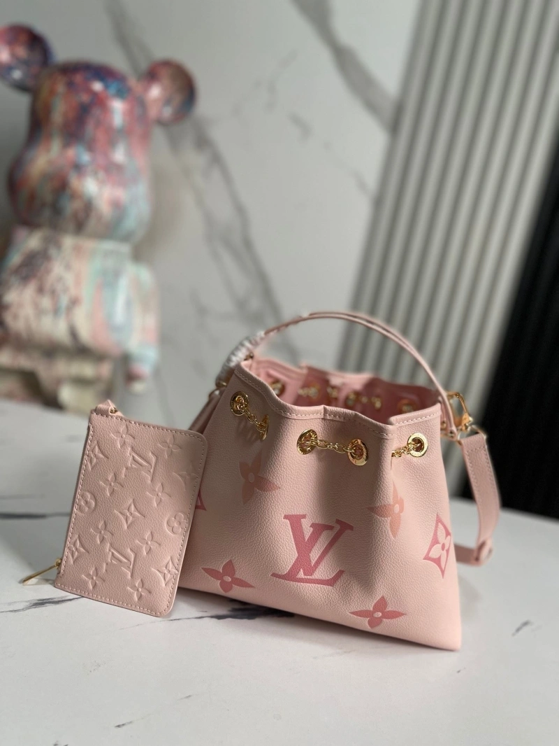 DailyWear LX Bucket Bags 25364