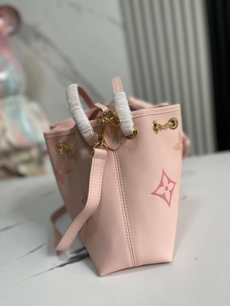 DailyWear LX Bucket Bags 25364