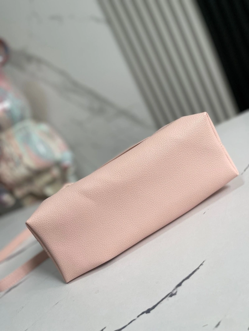 DailyWear LX Bucket Bags 25364