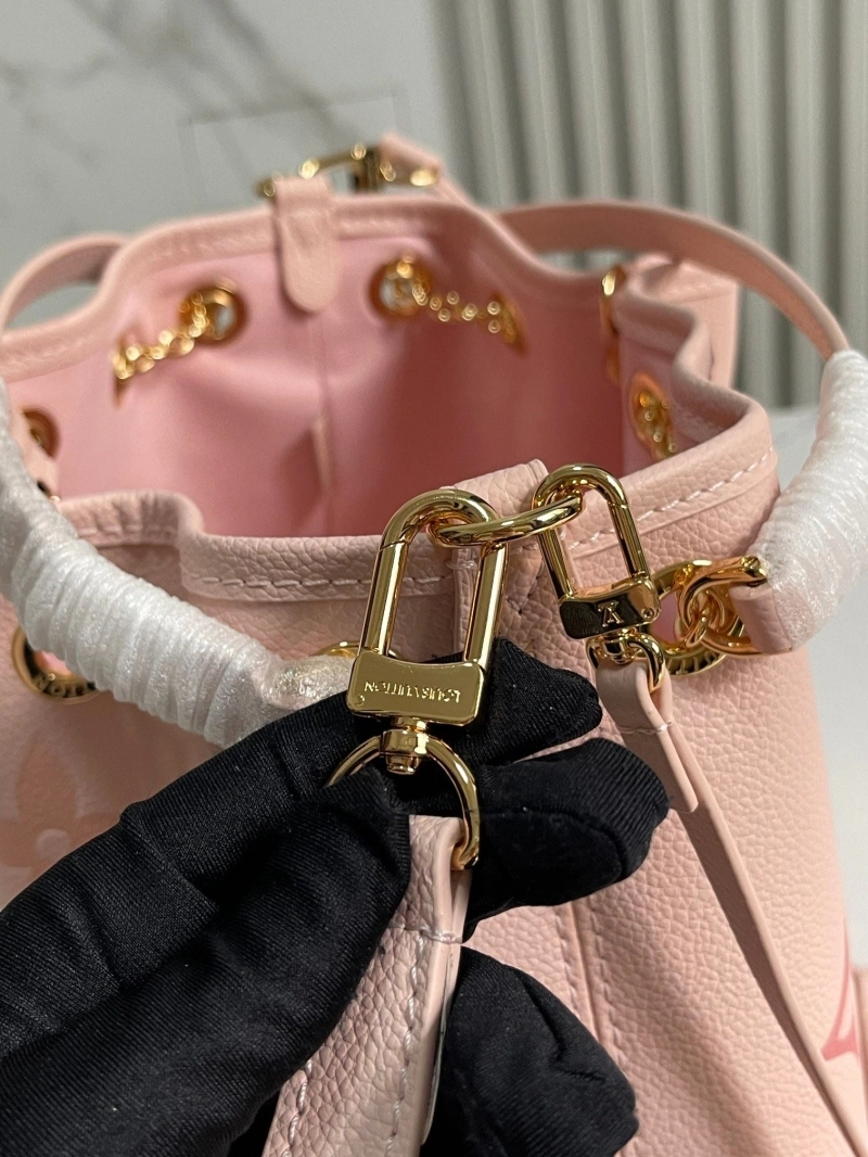 DailyWear LX Bucket Bags 25364