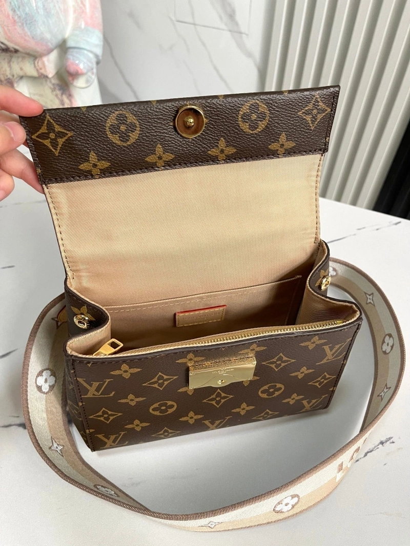 LX Satchel bags Flexible 25142