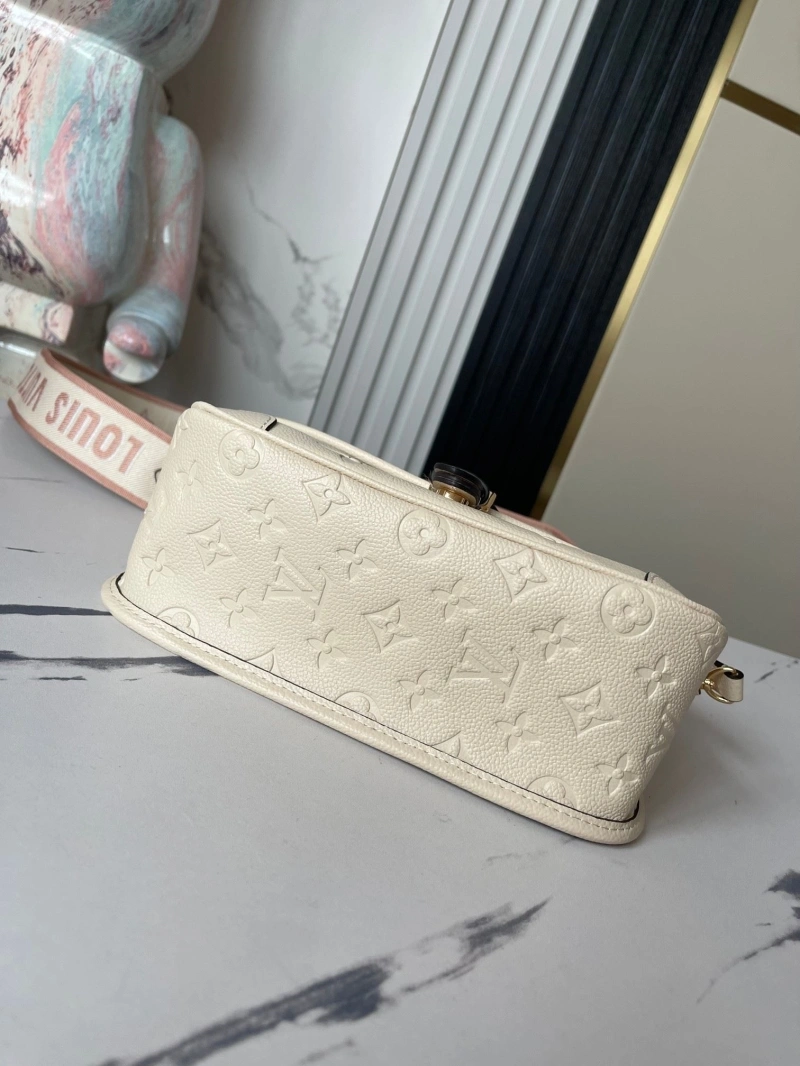 Resilient LX Satchel bags 25128