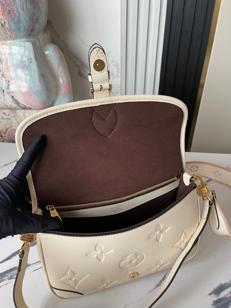 Resilient LX Satchel bags 25128