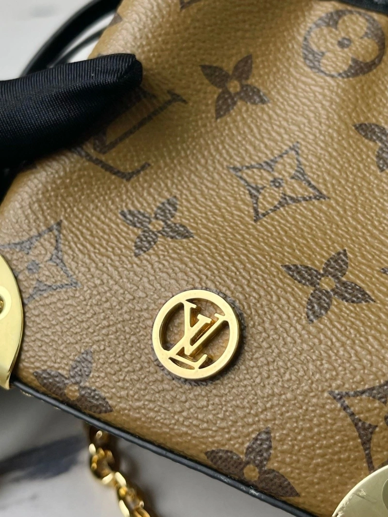 LX Bucket Bags Versatile 25342