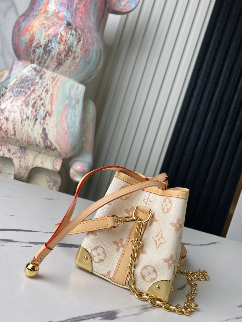LX Bucket Bags Bold 25339