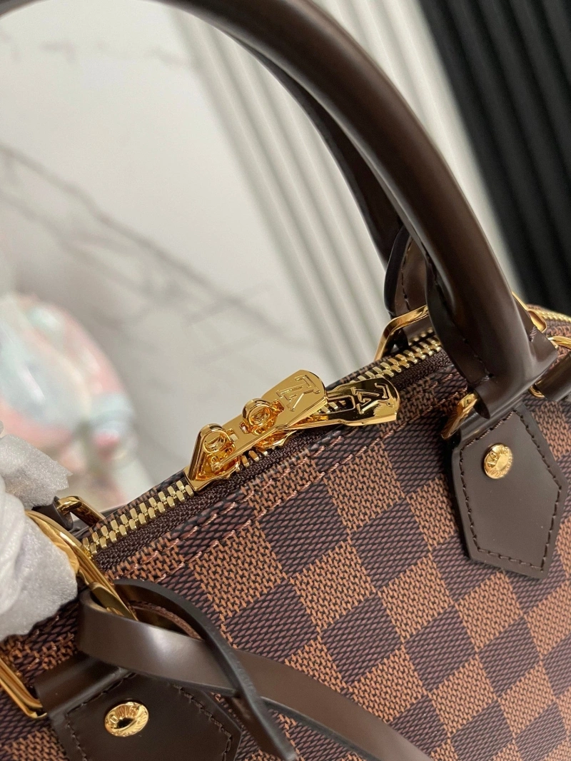 LX Top Handle Bags Flexible 24750