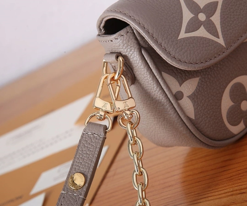 LX Satchel bags Unique 25065