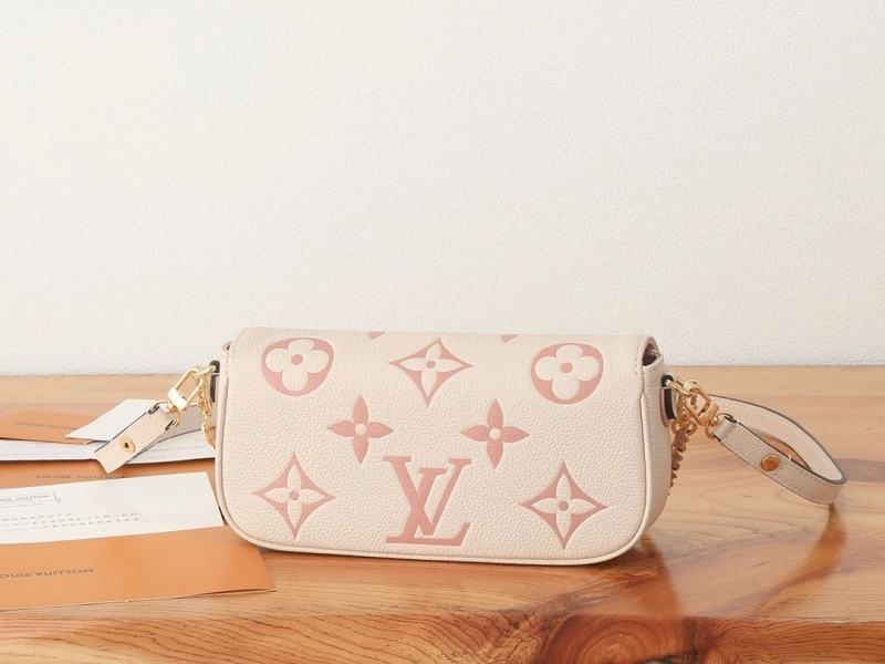 EyeCatching LX Satchel bags 25067