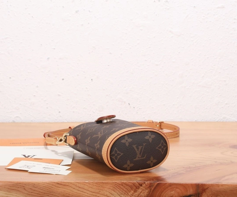 LX Round Bags Trendsetting 25304