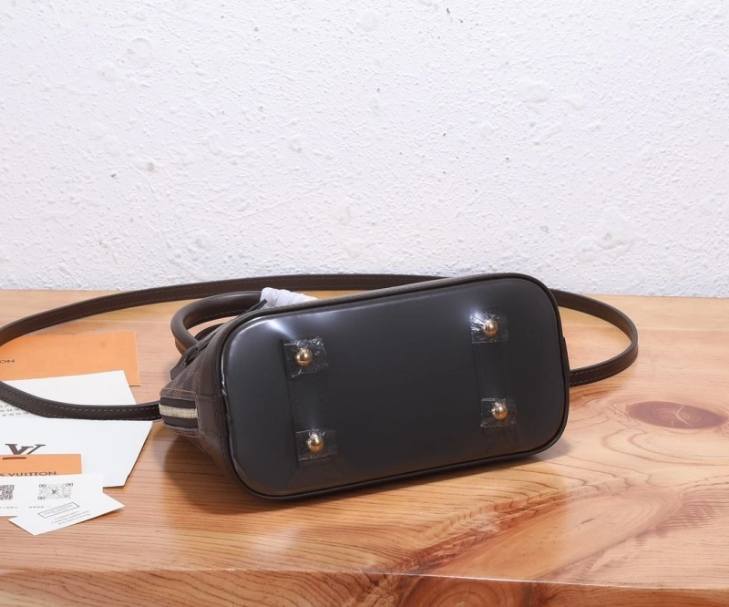 Reliable LX Top Handle Bags 24736