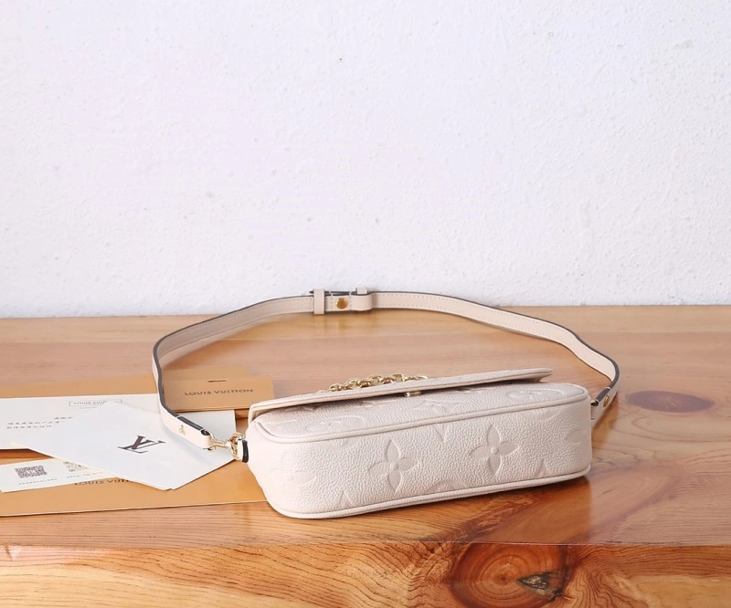 LX Satchel bags Refined 15187