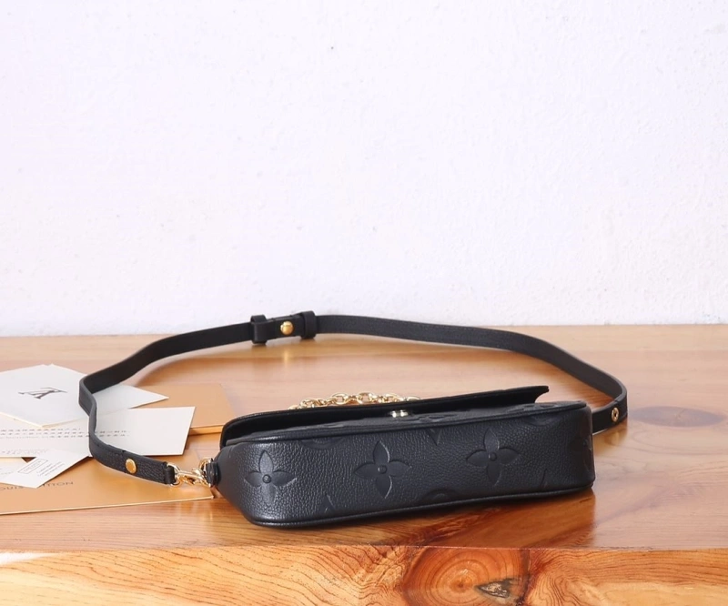LX Satchel bags Sleek 15185