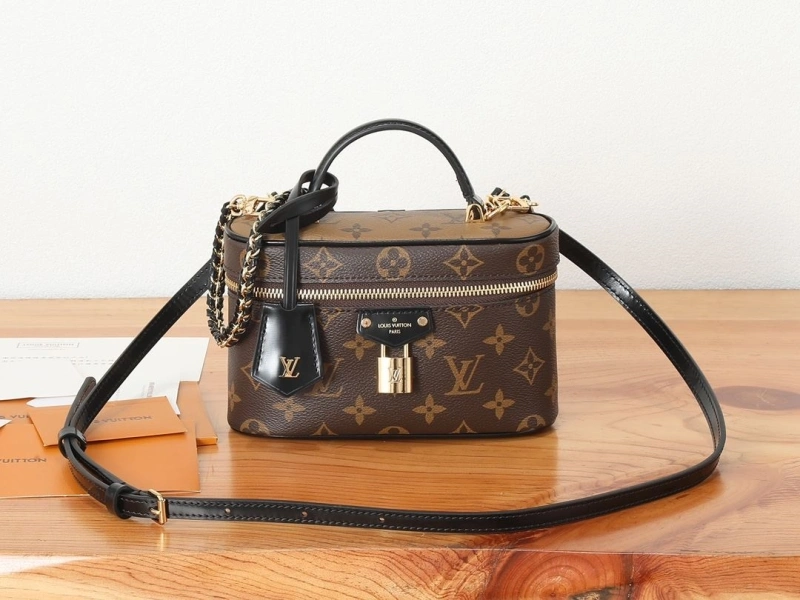 EyeCatching LX Cosmetic Bags 15310