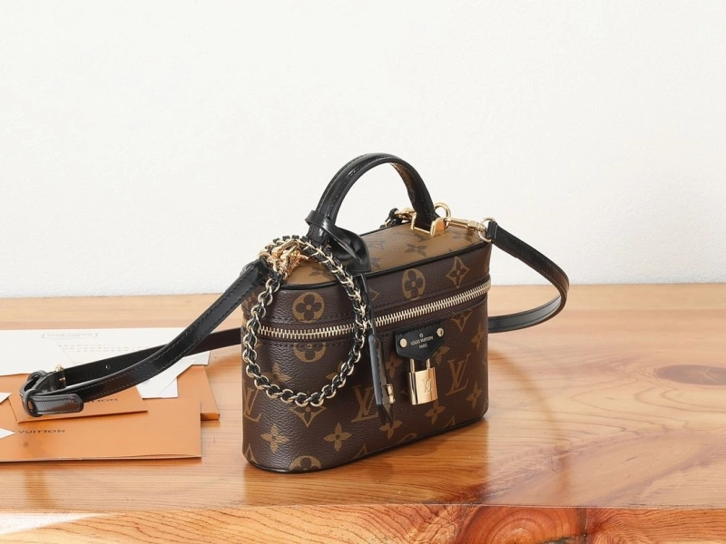 EyeCatching LX Cosmetic Bags 15310
