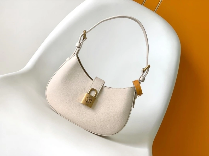 Refined LX Top Handle Bags 14017