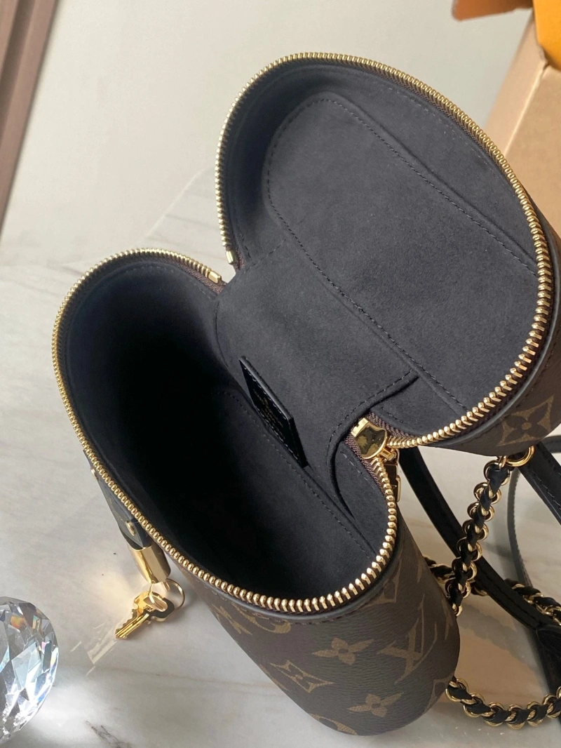 Comfortable LX Cosmetic Bags 15302