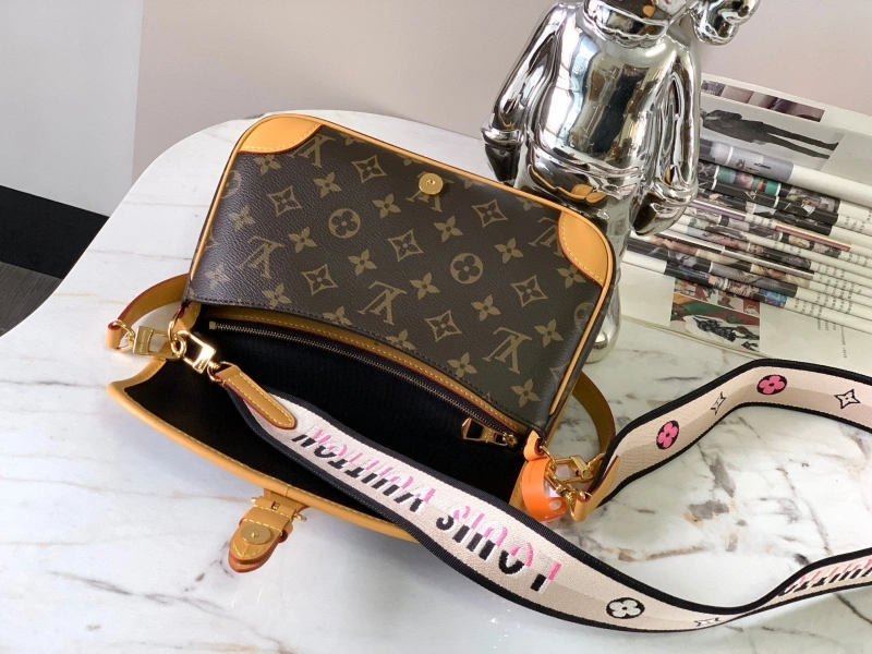 LX Satchel bags Versatile 15177