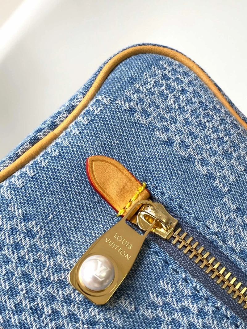 Soft LX Cosmetic Bags 15290