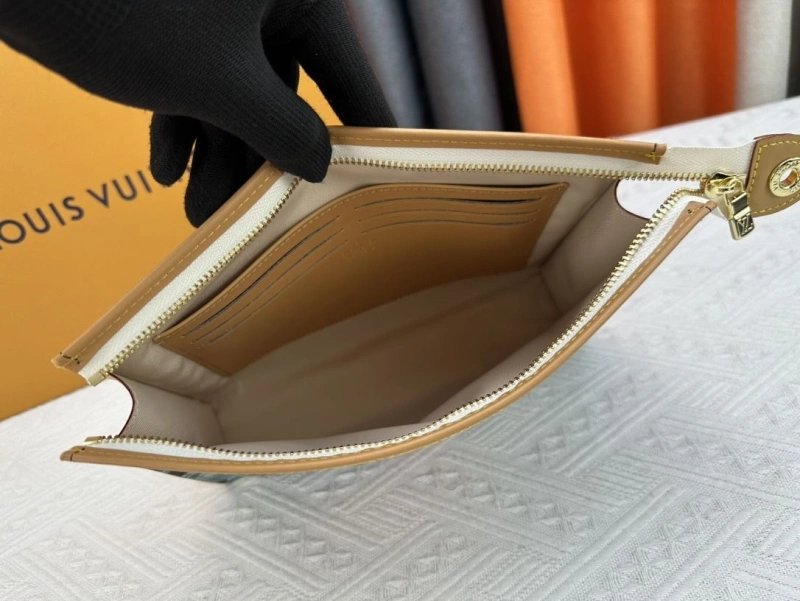 Durable LX Clutch Bags 15345