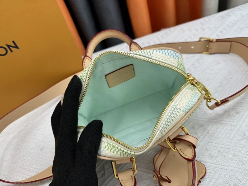 Comfortable LX Top Handle Bags 14007
