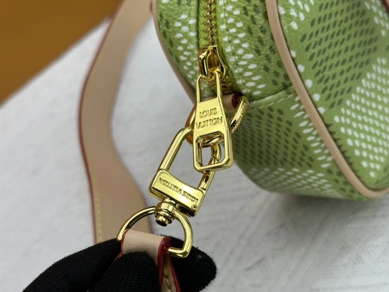 LX Top Handle Bags Compact 6694