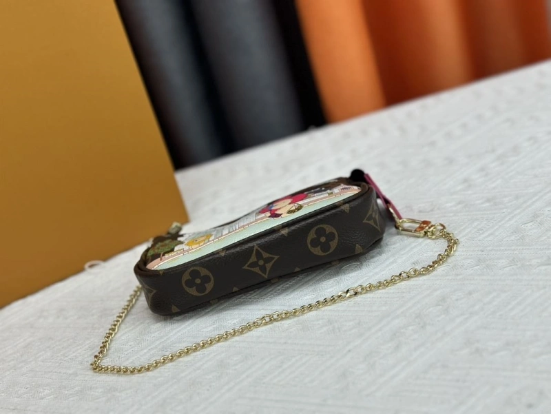 Comfortable LX Clutch Bags 15358