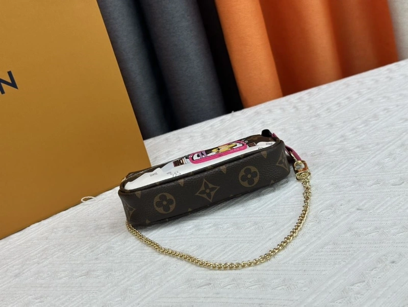 SportInspired LX Clutch Bags 15352