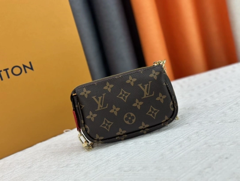 SportInspired LX Clutch Bags 15361