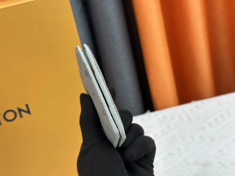 LX Wallets WellDesigned 13519