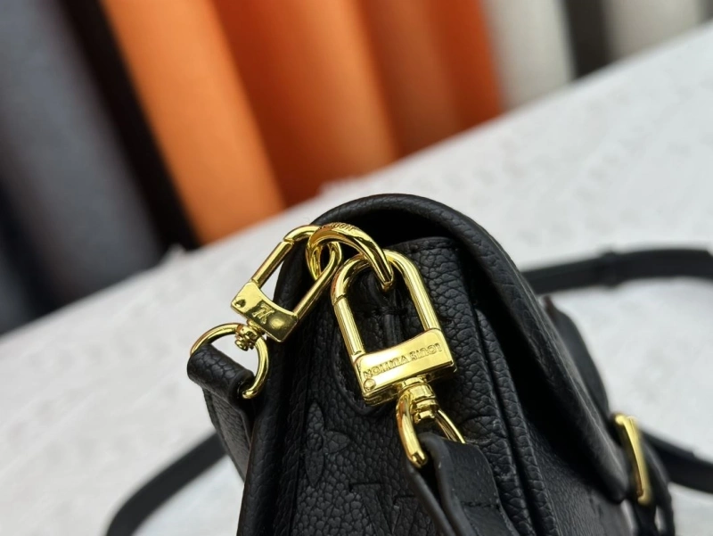 LX Satchel bags Durable 15135