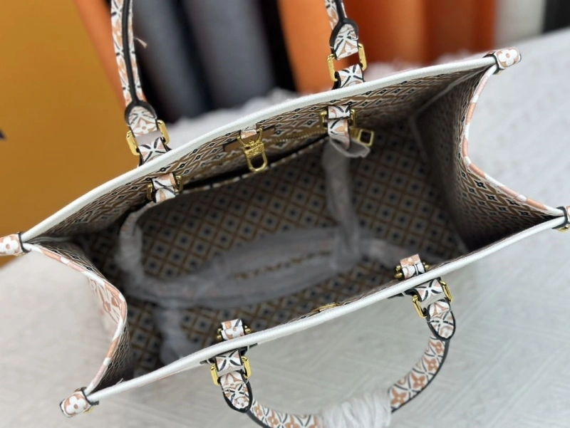 Comfortable LX Shopping Bags 14474