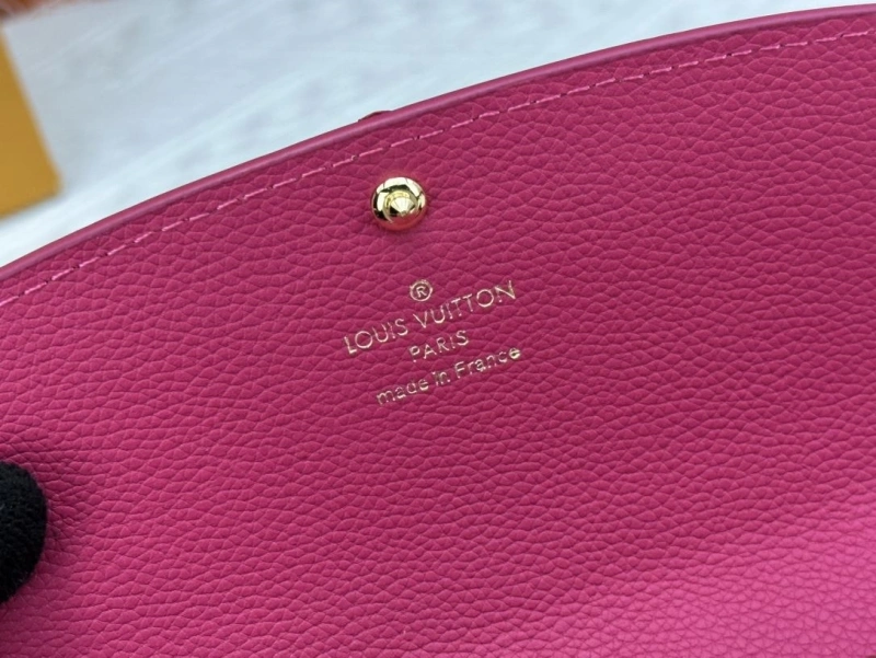 Reliable LX Wallets 13499