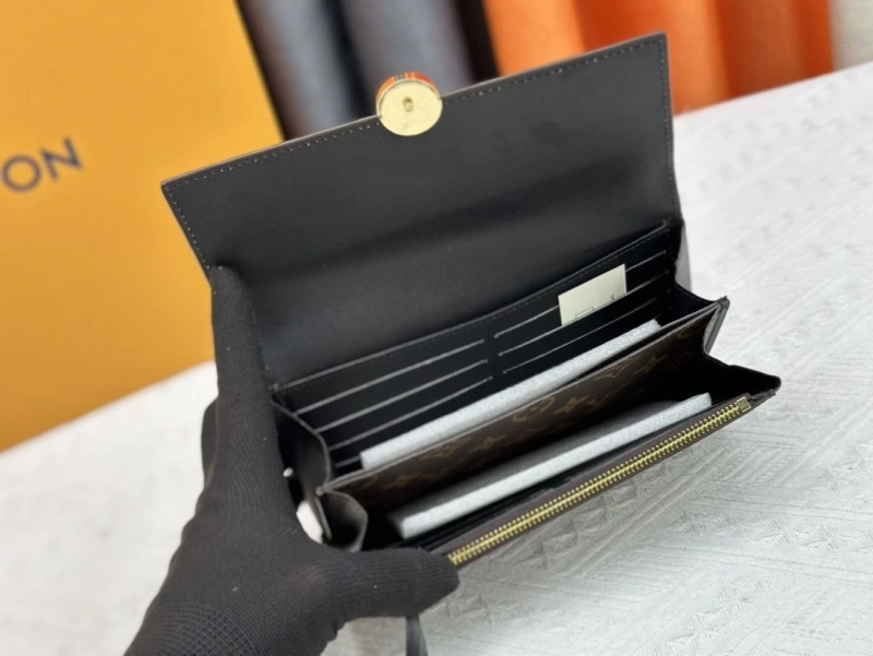 Durable LX Wallets 13497