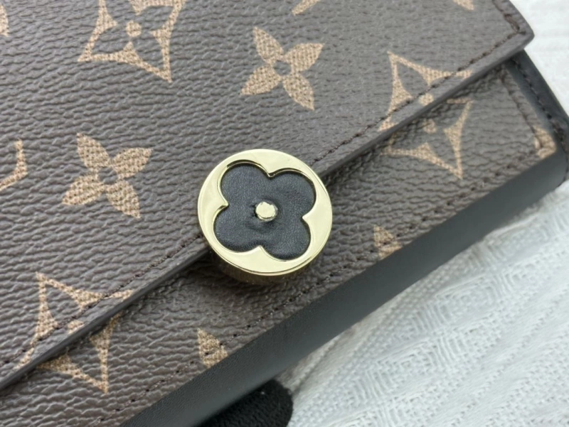Flexible LX Wallets 13500