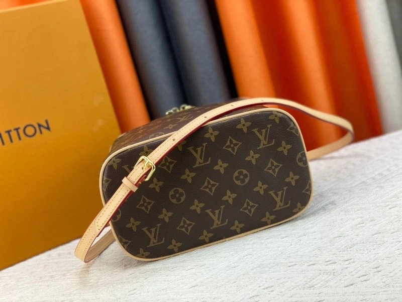 LX Cosmetic Bags GoAnywhere 15286