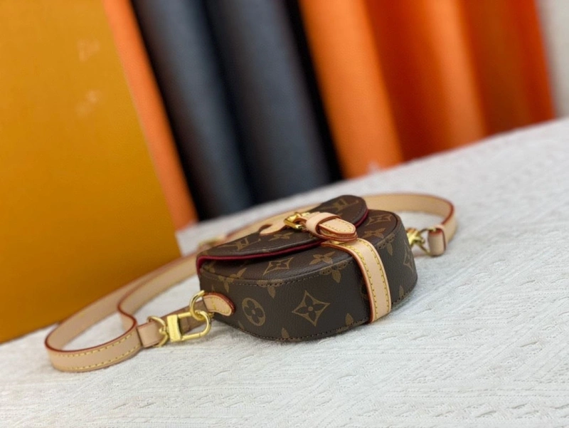 LX Satchel bags Versatile 15134
