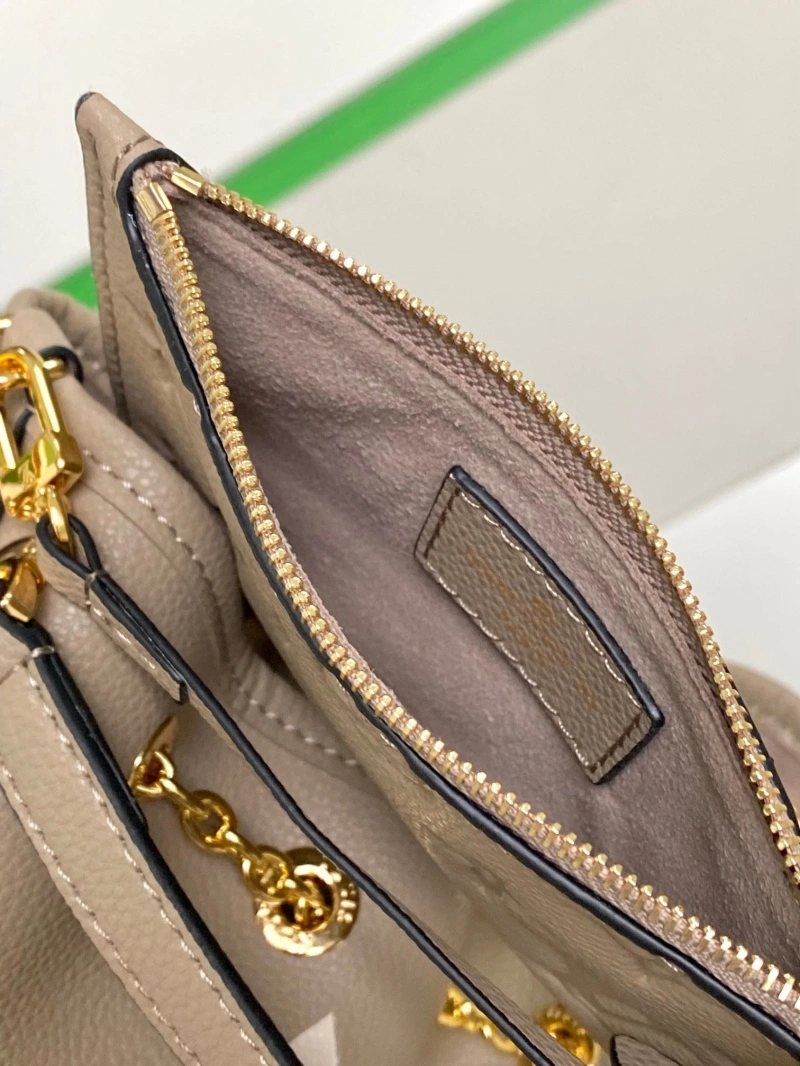 Bright LX Bucket Bags 15573