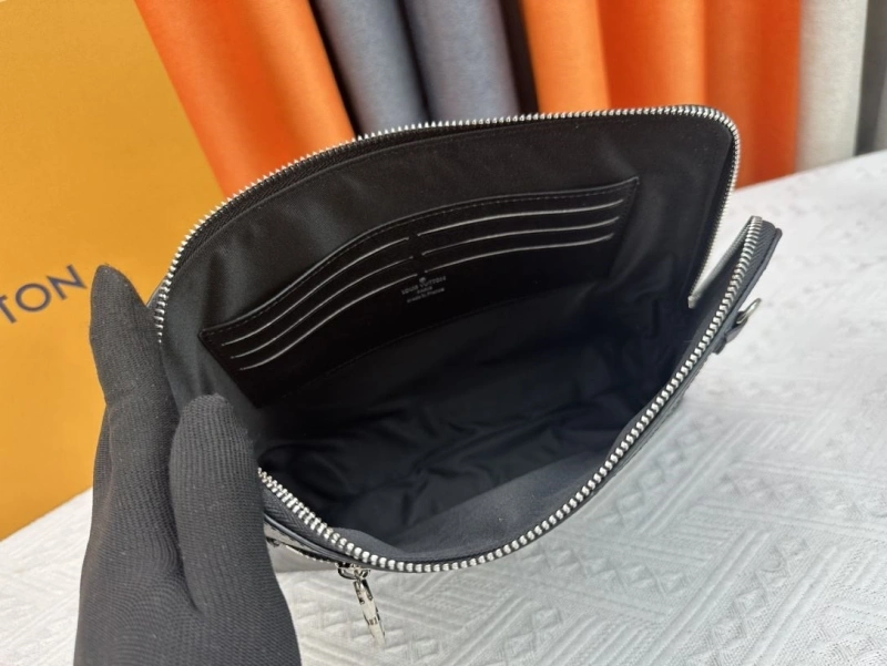 Classic LX Clutch Bags 15367