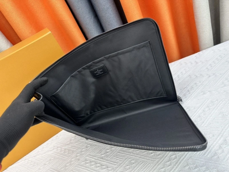 StreetReady LX Clutch Bags 15347