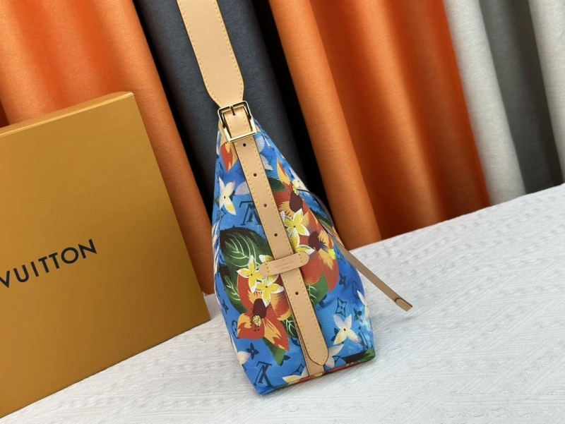 Versatile LX Shopping Bags 14467