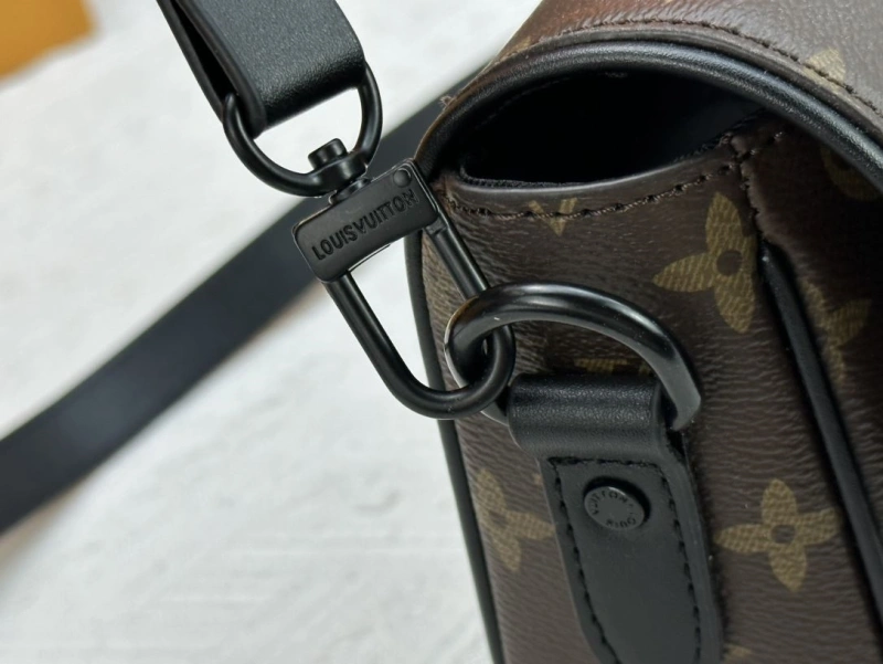 Resilient LX Satchel bags 15126